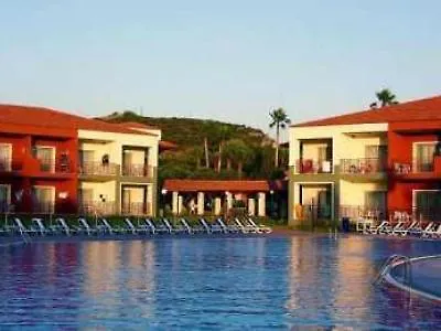 افيسيا هوليداي بيتش كلوب